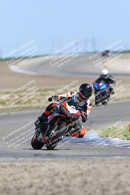 media/May-09-2022-Lets Ride (Mon) [[4de522fb14]]/Group B/Session 1 (Phil Hill)/